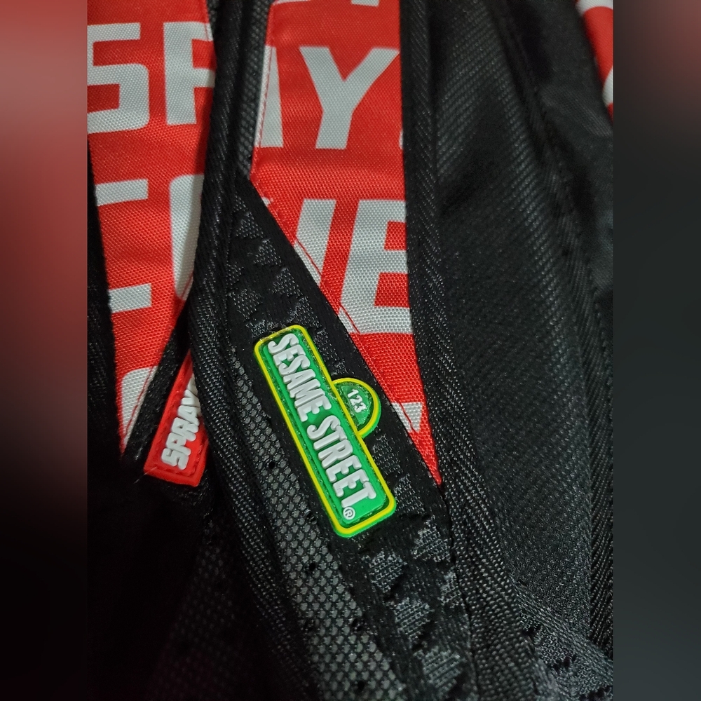 Sprayground COOKIE MONSTER BIG DOUGH DLXSR BACKPACK - Picture 15 of 16